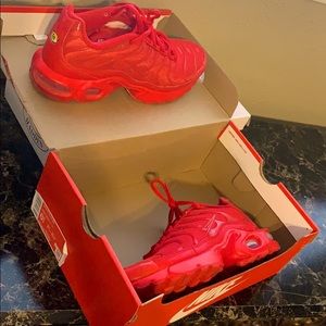 Red Air Max Plus (GS)
